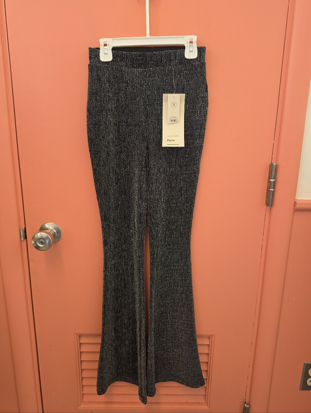 NWT No Boundaries Women's Size XXS (00) Black & Silver Metallic Flare Pants